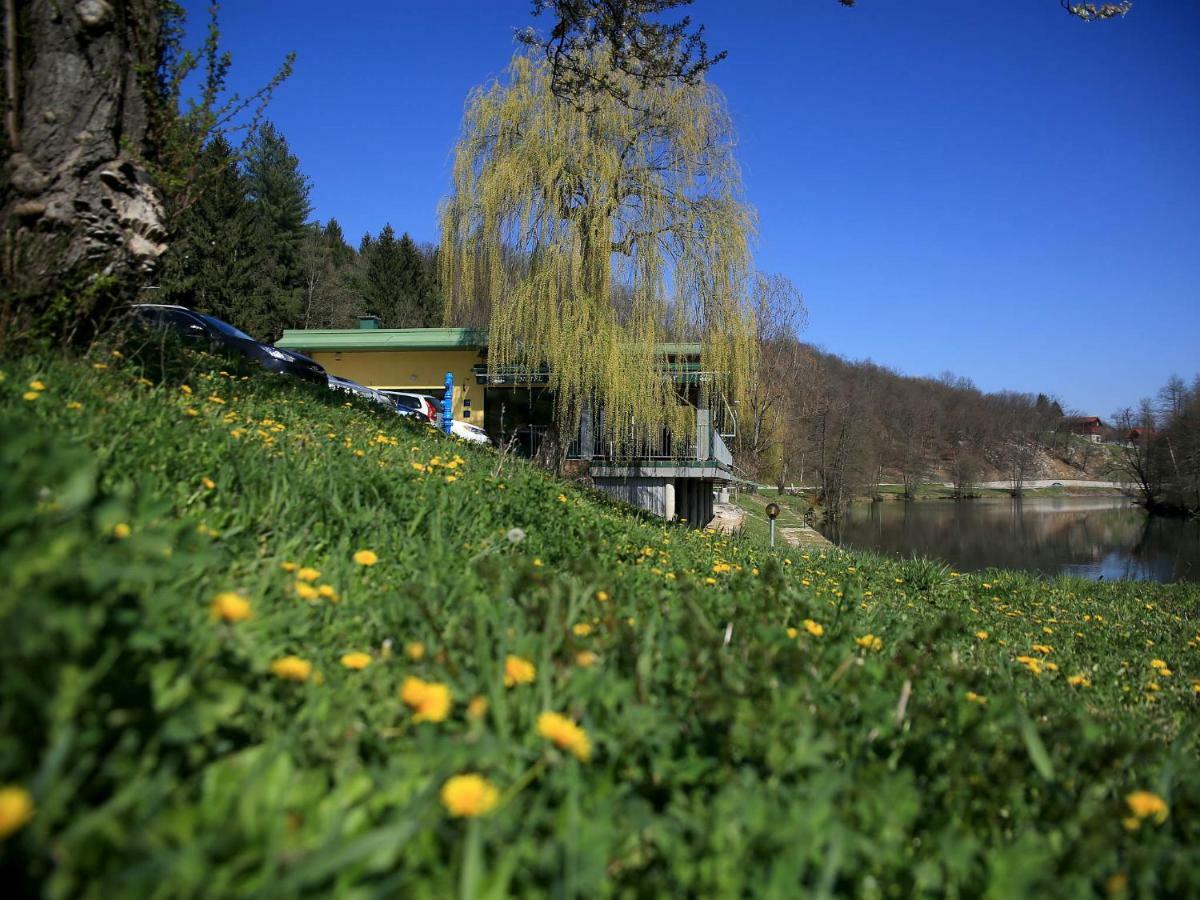 Motel Dobra Duga Resa Exteriör bild