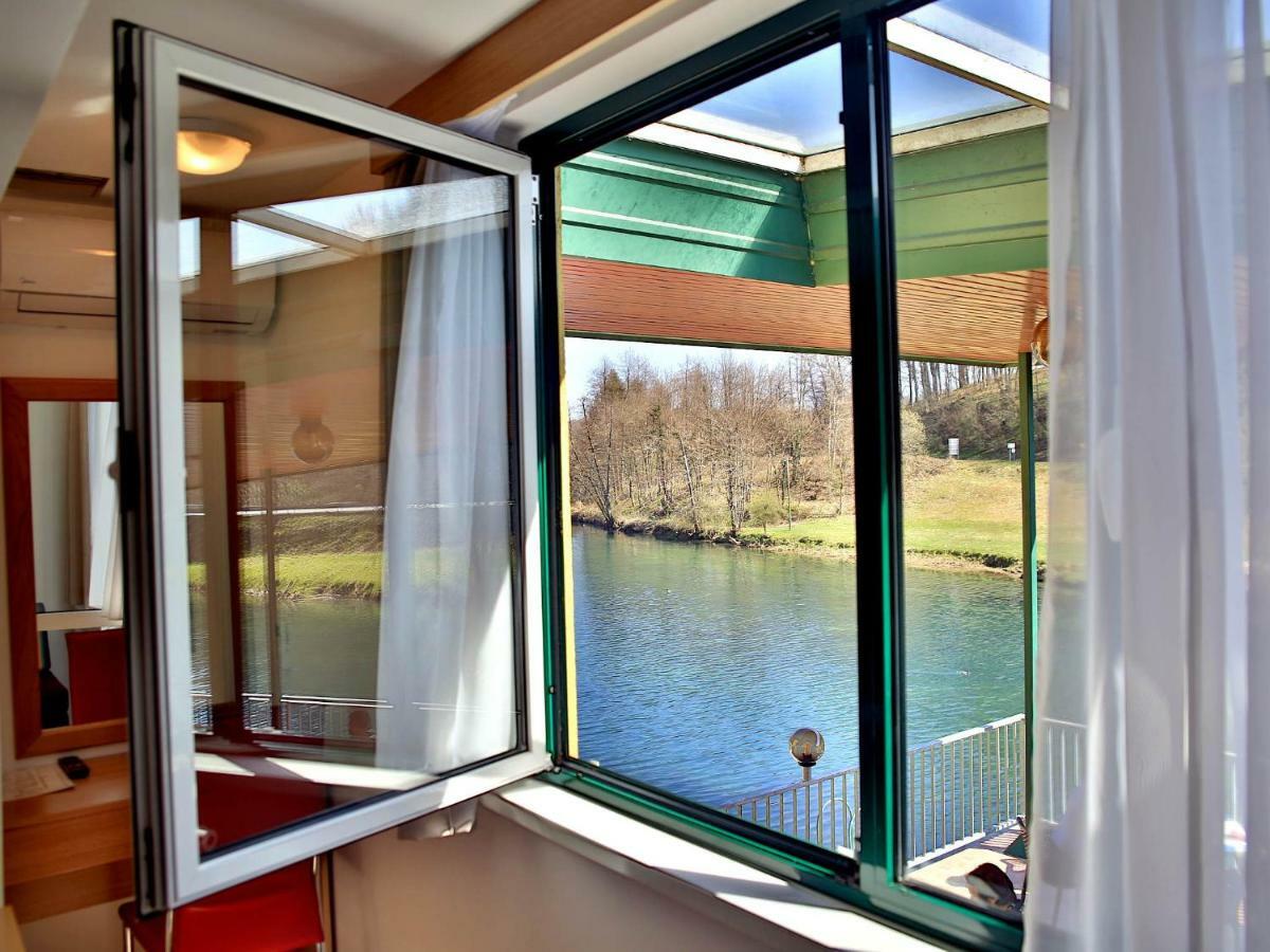 Motel Dobra Duga Resa Exteriör bild